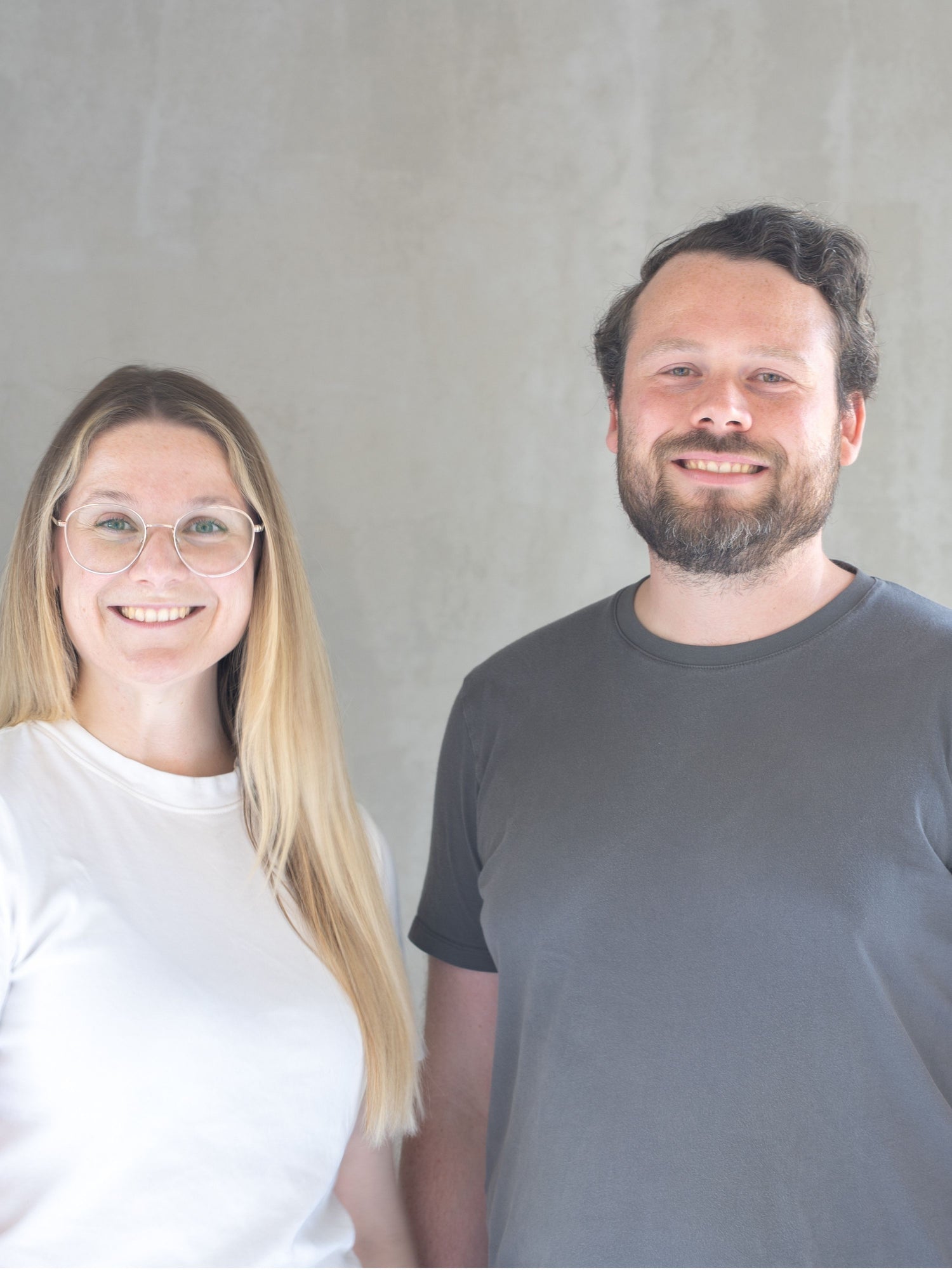 Christina Wulf von Closd Schule, Expertin für Schulorganisation und sichere Handyaufbewahrung in handyfreien Schulen.
Sebastian Wulf von Closd Schule, Spezialist für technische Lösungen und Sicherheitskonzepte in handyfreien Schulen.